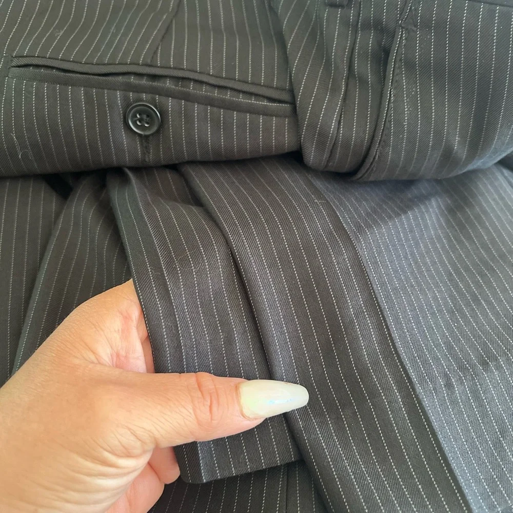 Marc Tulio Made in Italy 🇮🇹 Stylish Men’s Black Pinstripe Pants Sz 34